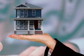 Vivienda y firma de documentación